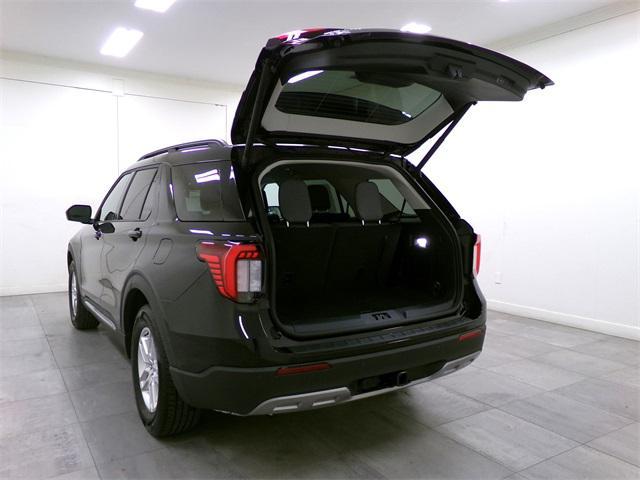 new 2025 Ford Explorer car, priced at $41,207