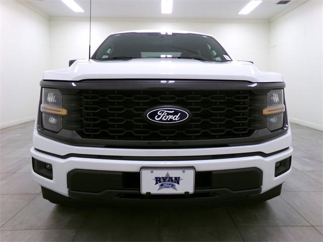 new 2025 Ford F-150 car, priced at $42,040