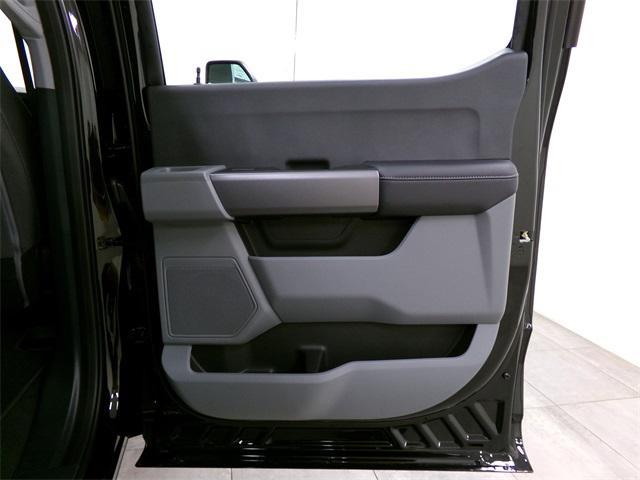 new 2025 Ford F-350 car, priced at $70,130