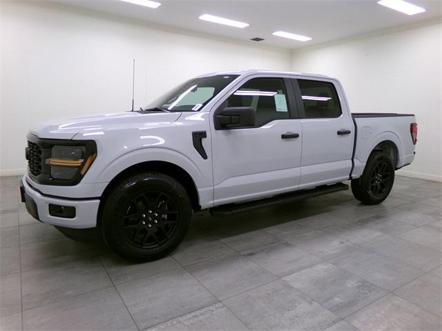 new 2025 Ford F-150 car, priced at $40,247