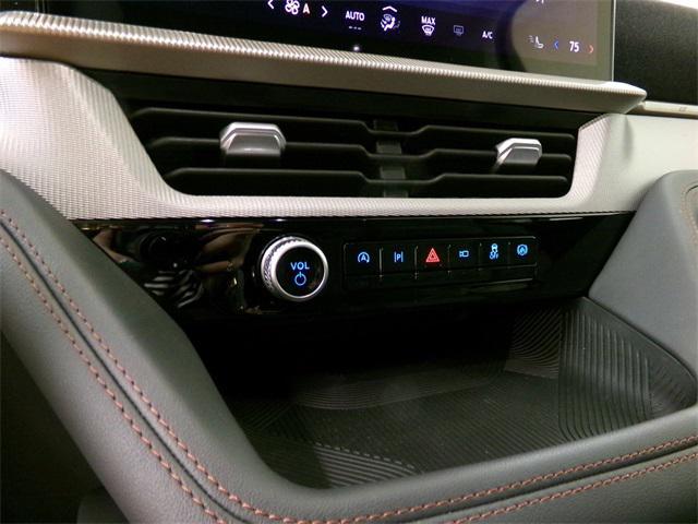 new 2025 Ford Explorer car, priced at $40,872