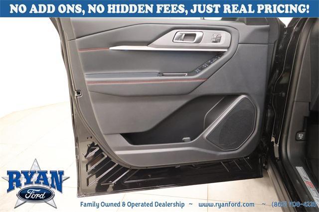 new 2025 Ford Explorer car, priced at $44,847