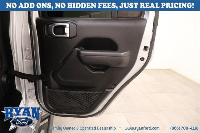 used 2022 Jeep Gladiator car, priced at $34,809