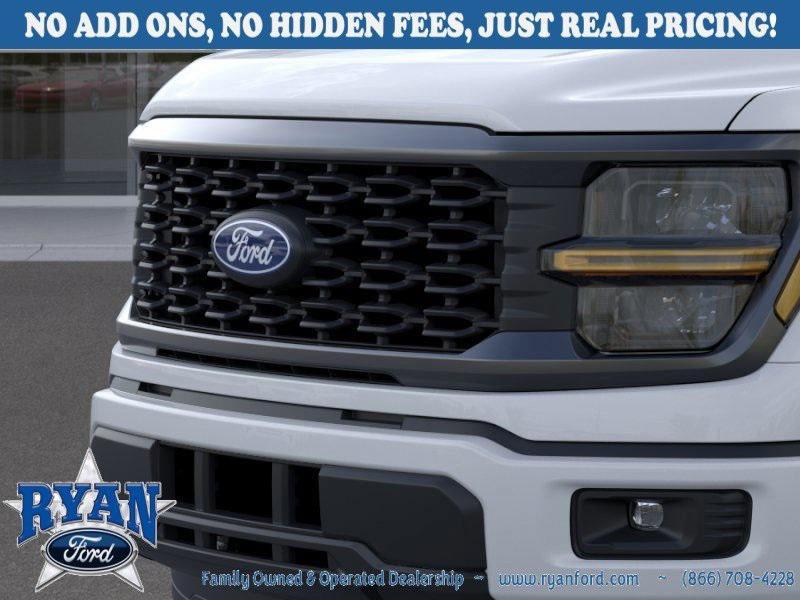 new 2025 Ford F-150 car, priced at $40,136