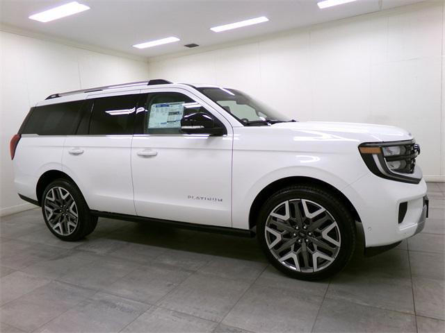 new 2025 Ford Expedition car, priced at $90,990