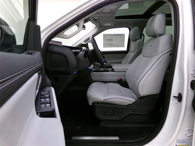 new 2025 Ford Expedition car, priced at $90,990
