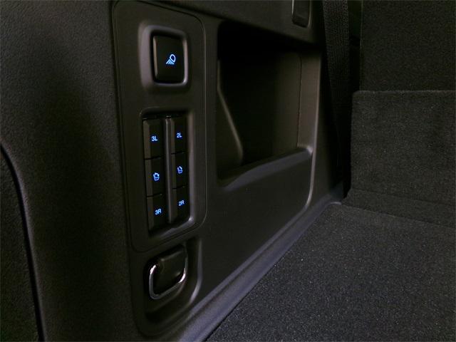 new 2025 Ford Expedition car, priced at $90,990