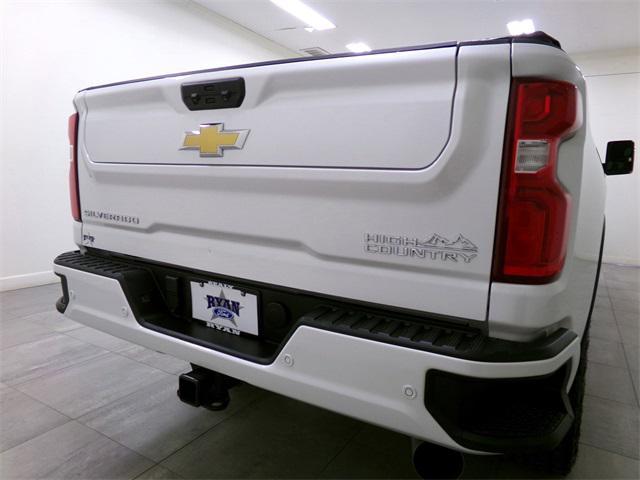 used 2024 Chevrolet Silverado 2500 car, priced at $73,886