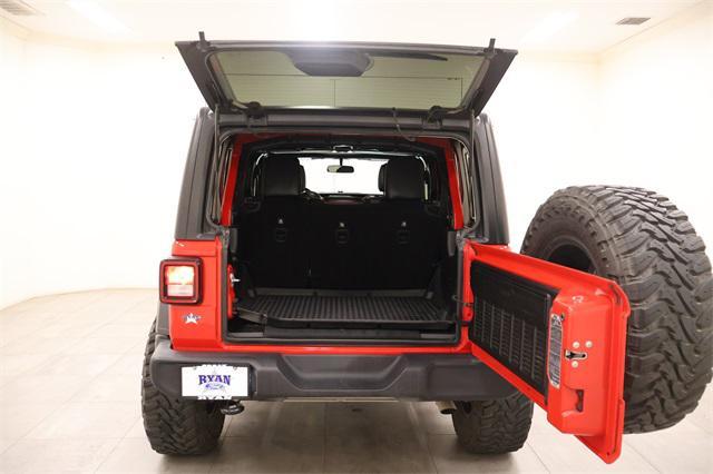 used 2019 Jeep Wrangler Unlimited car, priced at $31,990