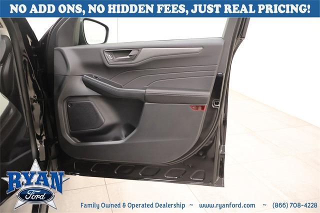 new 2026 Ford Escape car, priced at $26,581