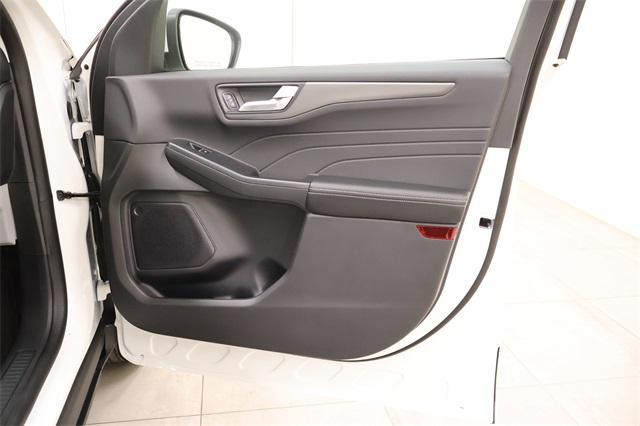 new 2025 Ford Escape PHEV car, priced at $33,441