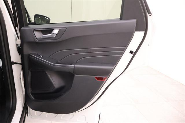 new 2025 Ford Escape PHEV car, priced at $33,441