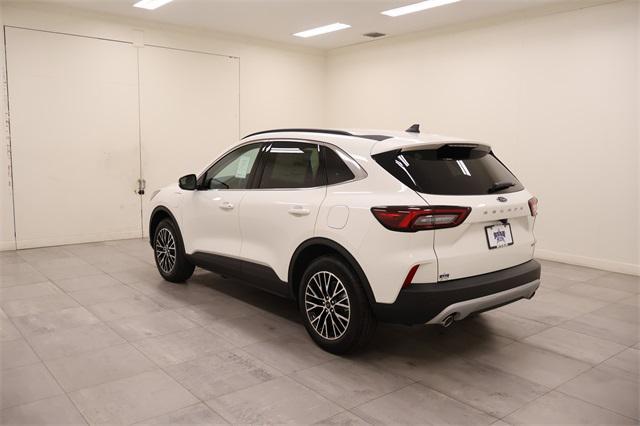 new 2025 Ford Escape PHEV car, priced at $33,441