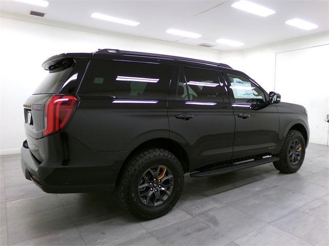 new 2025 Ford Expedition car, priced at $83,025