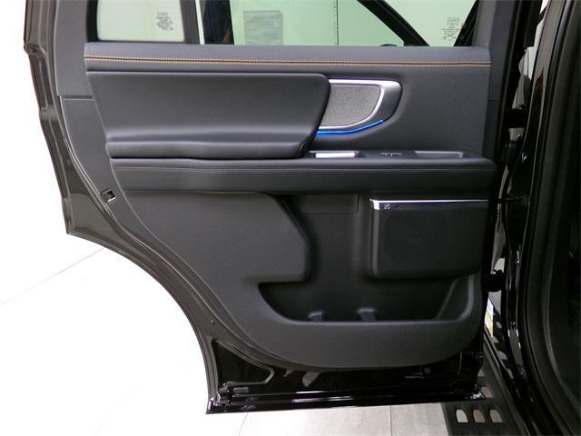 new 2025 Ford Expedition car, priced at $83,025