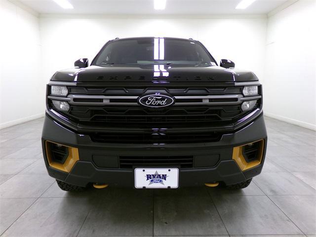 new 2025 Ford Expedition car, priced at $83,025