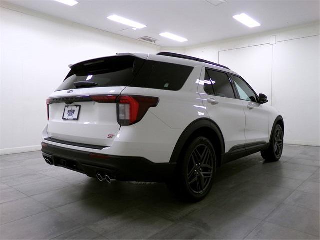 new 2025 Ford Explorer car, priced at $54,945