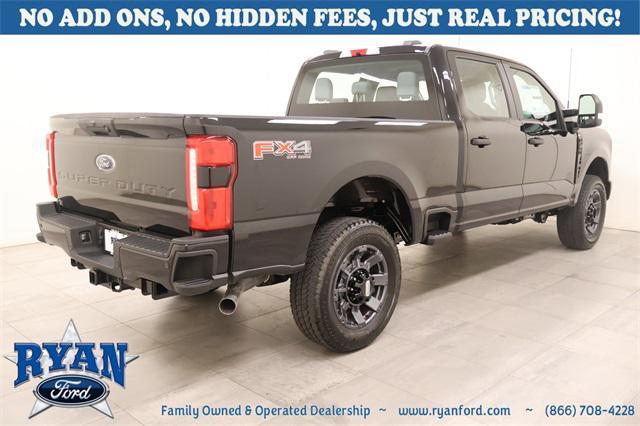 new 2025 Ford F-250 car, priced at $53,702