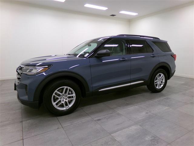 new 2025 Ford Explorer car, priced at $41,662