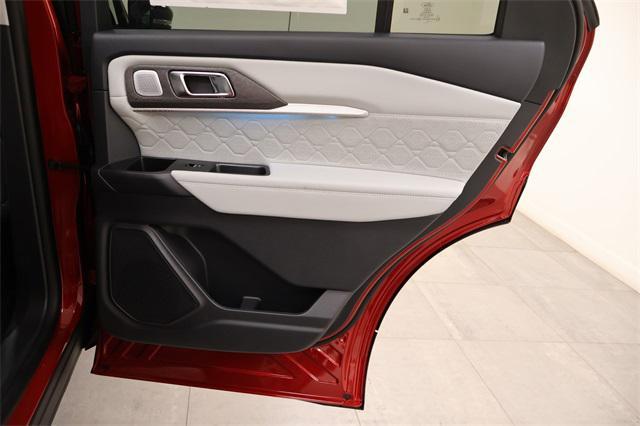 new 2025 Ford Explorer car, priced at $54,153