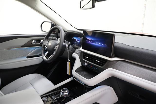 new 2025 Ford Explorer car, priced at $54,153