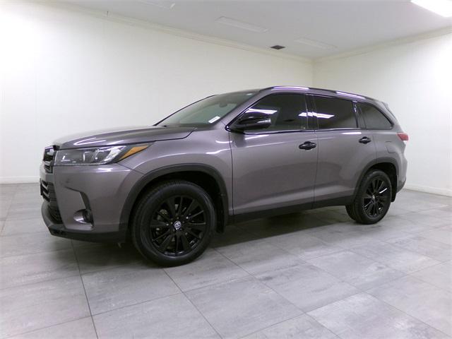 used 2019 Toyota Highlander car, priced at $33,850