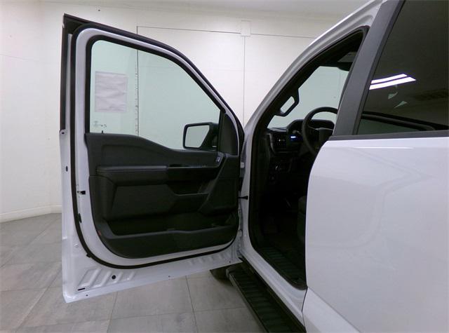 new 2025 Ford F-150 car, priced at $43,389