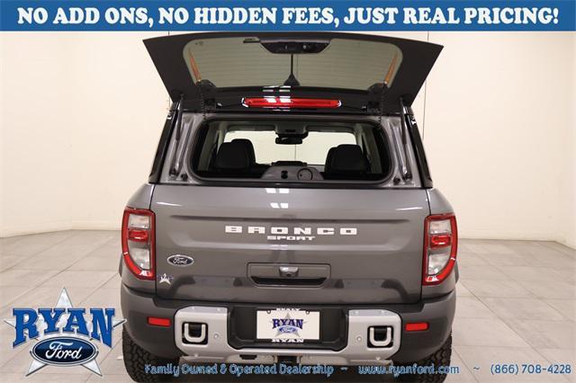 new 2025 Ford Bronco Sport car, priced at $41,672