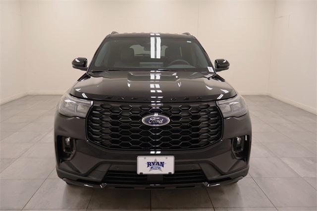 new 2025 Ford Explorer car, priced at $45,029