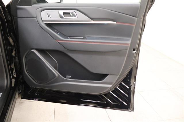 new 2025 Ford Explorer car, priced at $45,029