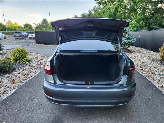 used 2020 Volkswagen Jetta car, priced at $15,900