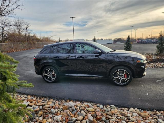 new 2024 Alfa Romeo Tonale car, priced at $55,485