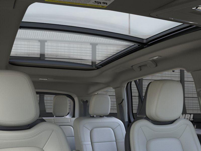 new 2025 Lincoln Aviator car, priced at $73,394