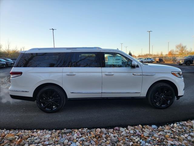 new 2024 Lincoln Navigator L car, priced at $105,057