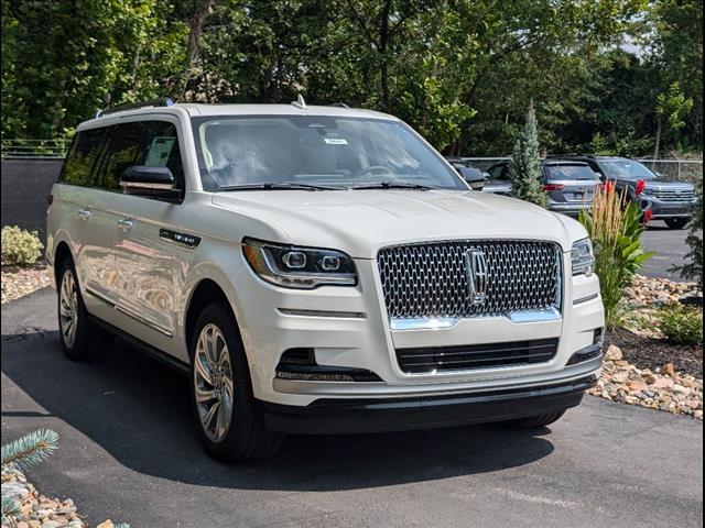 new 2024 Lincoln Navigator L car, priced at $102,870