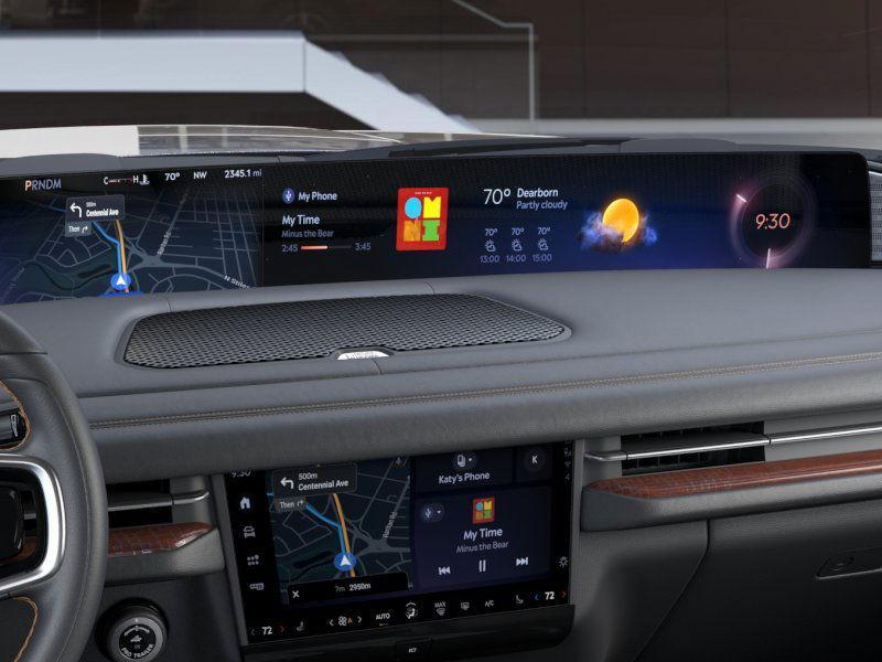 new 2025 Lincoln Navigator car, priced at $120,735