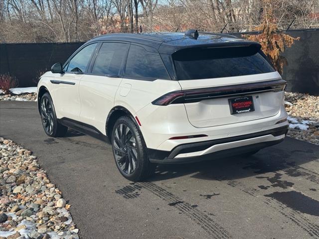 new 2025 Lincoln Nautilus car, priced at $66,455