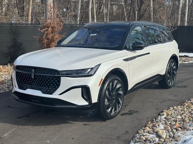 new 2025 Lincoln Nautilus car, priced at $66,455