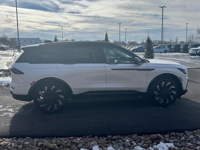 new 2025 Lincoln Nautilus car, priced at $66,455