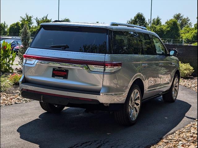 new 2024 Lincoln Navigator car, priced at $100,632