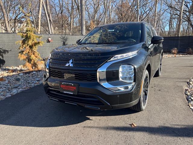 new 2024 Mitsubishi Outlander car, priced at $34,540