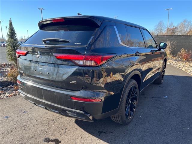 new 2024 Mitsubishi Outlander car, priced at $34,540