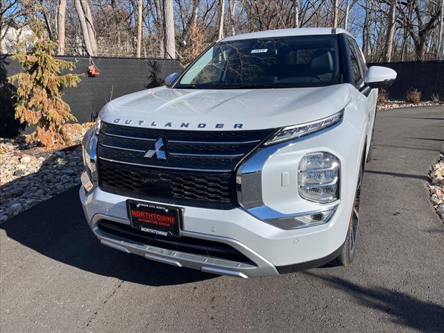 new 2025 Mitsubishi Outlander PHEV car, priced at $45,740