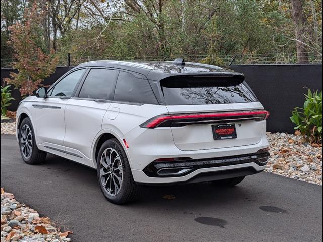 new 2024 Lincoln Nautilus car, priced at $64,950