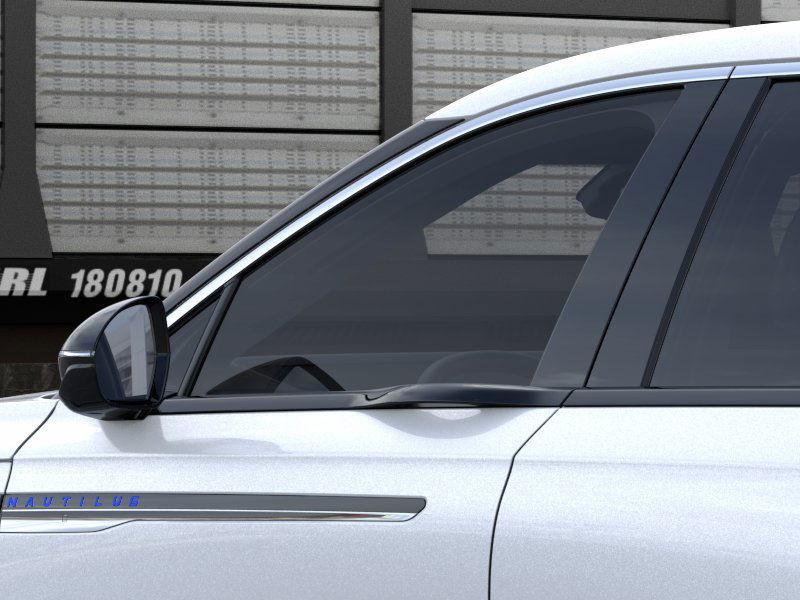 new 2025 Lincoln Nautilus car, priced at $63,570