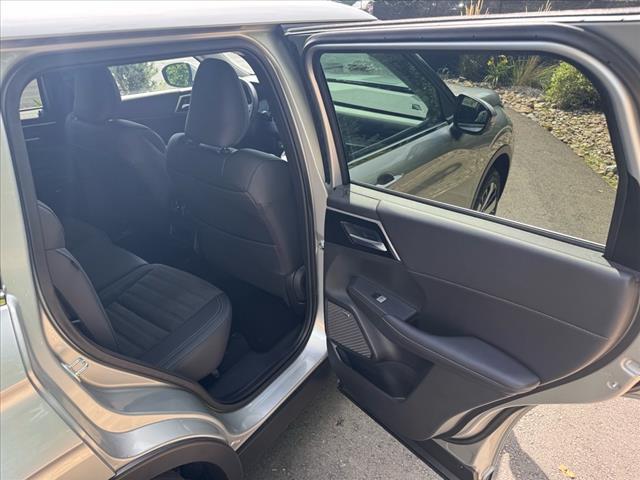 new 2025 Mitsubishi Outlander car, priced at $34,500