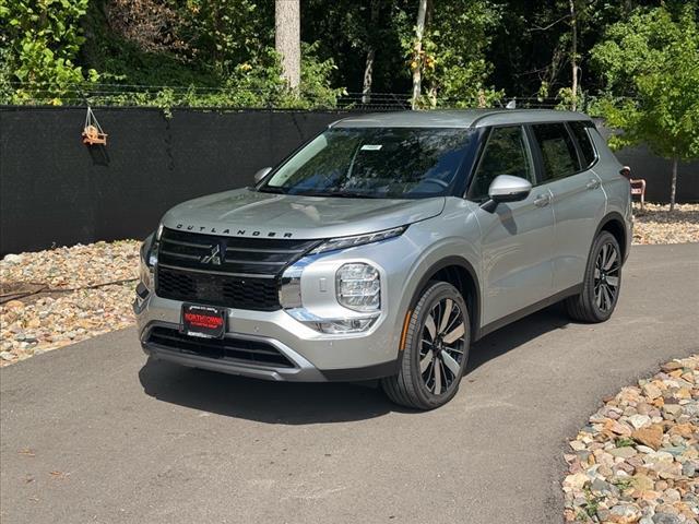 new 2025 Mitsubishi Outlander car, priced at $34,500