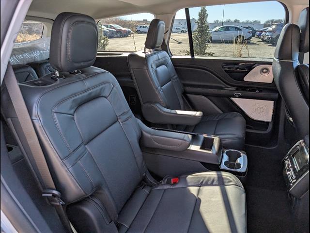 new 2025 Lincoln Aviator car, priced at $76,950