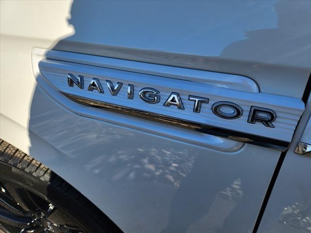 new 2024 Lincoln Navigator L car, priced at $107,259