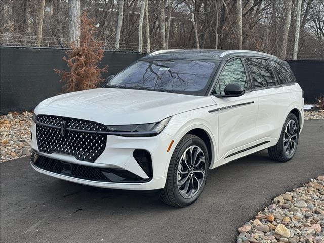 new 2025 Lincoln Nautilus car, priced at $63,355